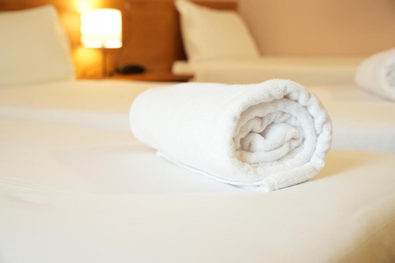 Hotel Montevecchio Turin Bagian luar foto