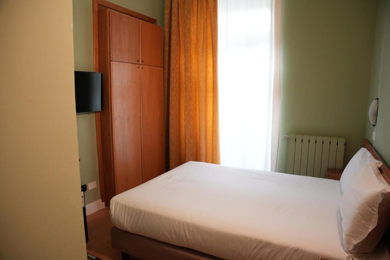 Hotel Montevecchio Turin Bagian luar foto