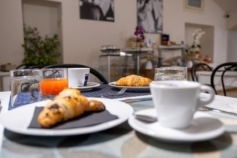 Hotel Montevecchio Turin Bagian luar foto